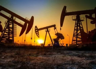 Các yếu tố địa chính trị hỗ trợ dầu thô WTI, nhưng xu hướng kỹ thuật vẫn đang nghiêng về giảm giá