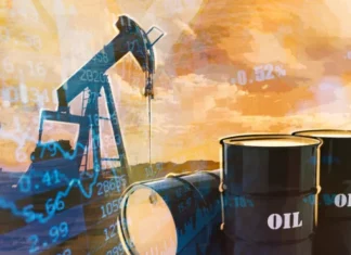 Dầu thô giảm và phục hồi nhẹ, hiện được giao dịch ở vị trí kỹ thuật quan trọng cho xu hướng tăng dài hạn