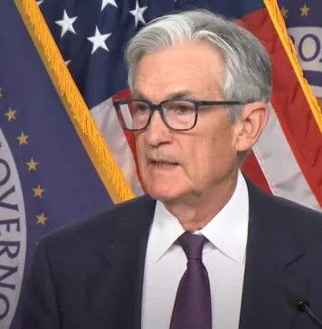 Vàng giảm sau đó tăng nhanh chóng, thị trường sẽ chú ý đặc biệt đến Powell hay dữ liệu kinh tế vào tối nay