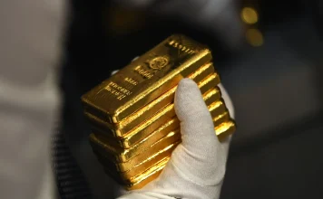 Vàng leo đỉnh tuần nhờ kỳ vọng Fed xoay trục, thị trường bước vào giai đoạn nhạy cảm dữ liệu Mỹ