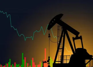 Dầu thô tiếp tục suy yếu trước khả năng tái định hình trật tự nguồn cung toàn cầu