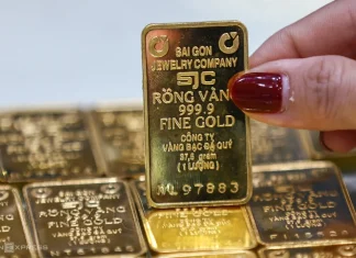 Vàng trong nước “tụt dốc” khi vàng thế giới lại leo đỉnh, Nghị định 232 sắp “ra lò” liệu có giúp giá vàng Việt Nam điều chỉnh mạnh mẽ?