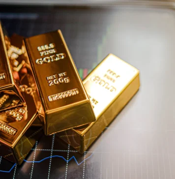 Vàng tăng không phải vì kỳ vọng, mà vì bất ổn đã trở thành hiện thực