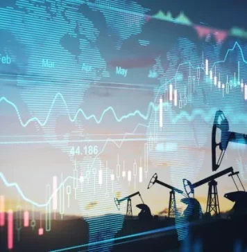 Phân tích cơ bản triển vọng giá dầu thô năm 2026, sẽ giảm chậm hay biến động mạnh?