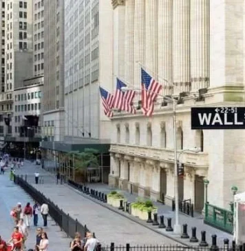 Phố Wall trước bão địa chính trị! điều chỉnh ngắn hạn hay chỉ là phép thử của một thị trường giá lên?