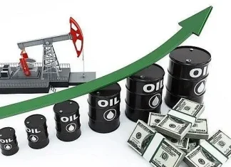 Dầu thô tăng hơn 3%, khi địa chính trị quay lại ghế lái, nguồn cung trở thành biến số quyết định