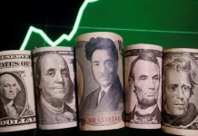 Đồng yên trượt dốc, liệu Nhật Bản đang tiến gần một “thiên nga đen” tiền tệ?