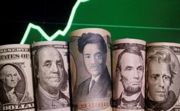 Đồng yên trượt dốc, liệu Nhật Bản đang tiến gần một “thiên nga đen” tiền tệ?