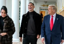 Trump nói Iran đang tìm cách đàm phán, tín hiệu ngoại giao giữa lúc chiến tranh leo thang