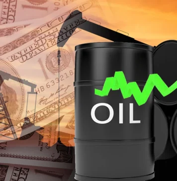 Dầu thô mắc kẹt giữa rủi ro và kỳ vọng, thị trường đang định giá thấp cú sốc nguồn cung?