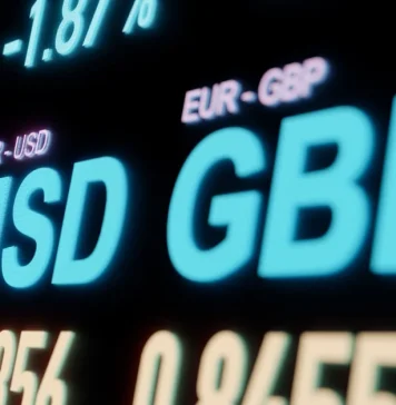 Spread giãn mạnh lúc news trong Forex thực ra xảy ra như thế nào?