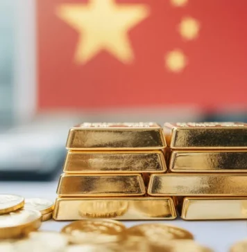 Cơn sốt tích trữ vàng toàn cầu bùng nổ, các ngân hàng trung ương đang âm thầm giảm phụ thuộc vào đồng USD