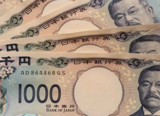Đồng yên lao dốc, lạm phát bào mòn niềm tin, Chính phủ Nhật Bản đối mặt phép thử lớn nhất kể từ khi lên nắm quyền
