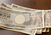 USD/JPY áp sát 162, vì sao đồng USD vẫn mạnh dù kinh tế Mỹ bắt đầu chậm lại?