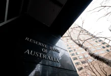 AUD/USD bật tăng lên 0,7000, Hai động lực hỗ trợ đồng Dollar Úc giữa tâm điểm Fed và Trung Đông